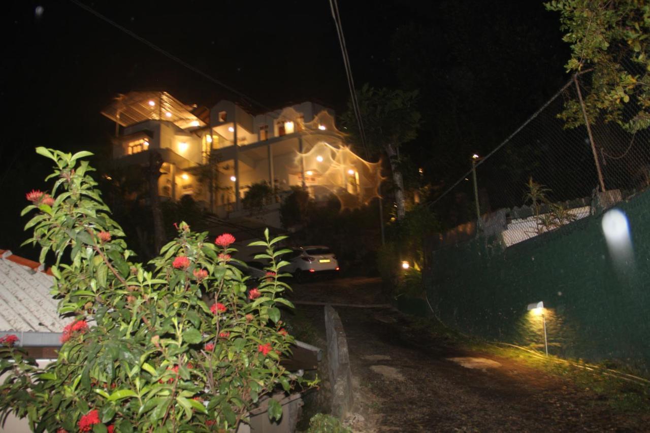 Marvel Hills Kandy Esterno foto