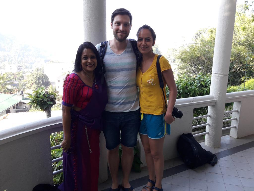 Marvel Hills Kandy Esterno foto